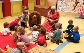 Spektakl pt. ,,Przytul mnie misiu&rdquo; 8