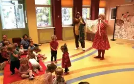 Spektakl pt. ,,Przytul mnie misiu&rdquo; 10