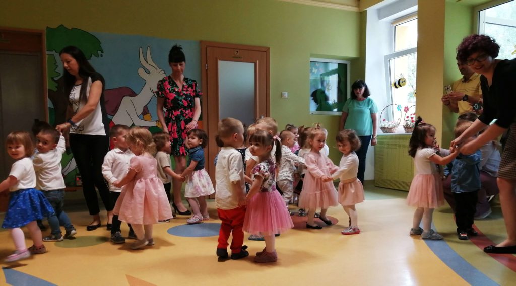 Uroczystość z rodzicami grupa 2