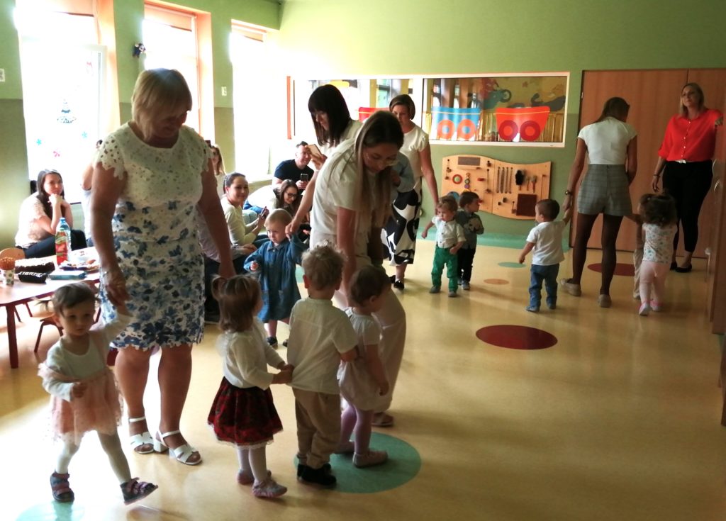 Uroczystość z rodzicami grupa 1