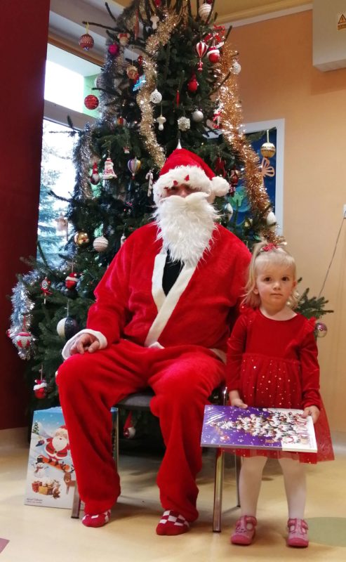 Zdjęcie ze św. Mikołajem grupa 2