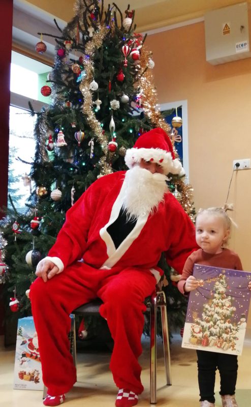 Zdjęcie ze św. Mikołajem grupa 2