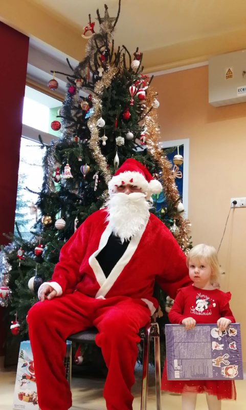 Zdjęcie ze św. Mikołajem grupa 2