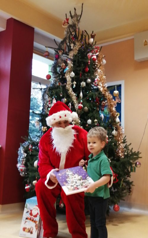 Zdjęcie ze św. Mikołajem grupa 3