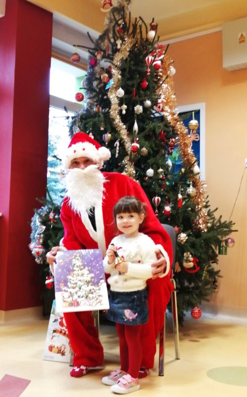 Zdjęcie ze św. Mikołajem grupa 3